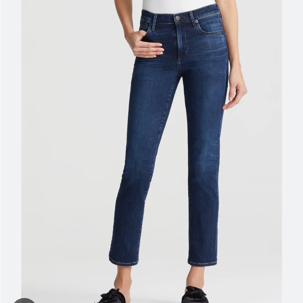 Citizens Of Humanity Carla High-Rise Cigarette Ankle Leg Jeans in Dark Wash Blue